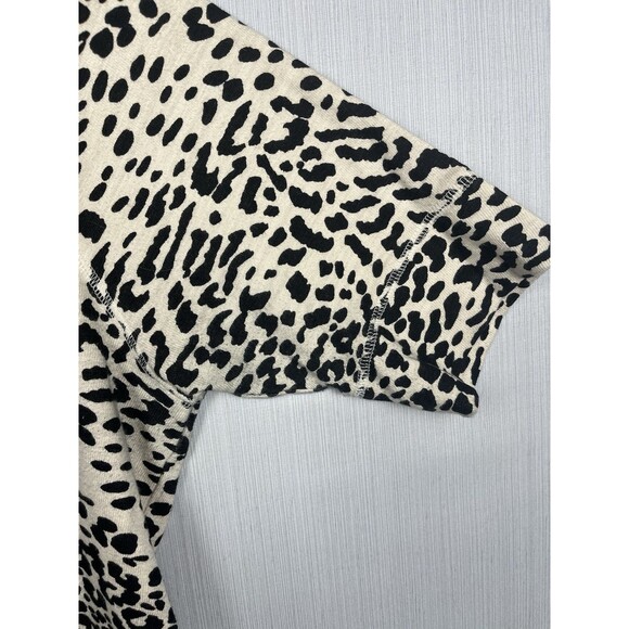 Neutral Leopard Sweatshirt Tee Short Sleeve Raglan Split Hem LOFT Large - Picture 9 of 9